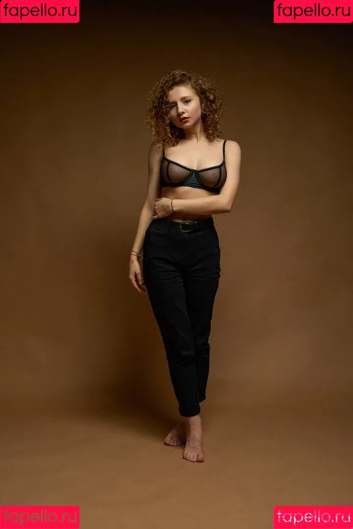 Alina Kurzova Onlyfans Photo Gallery 