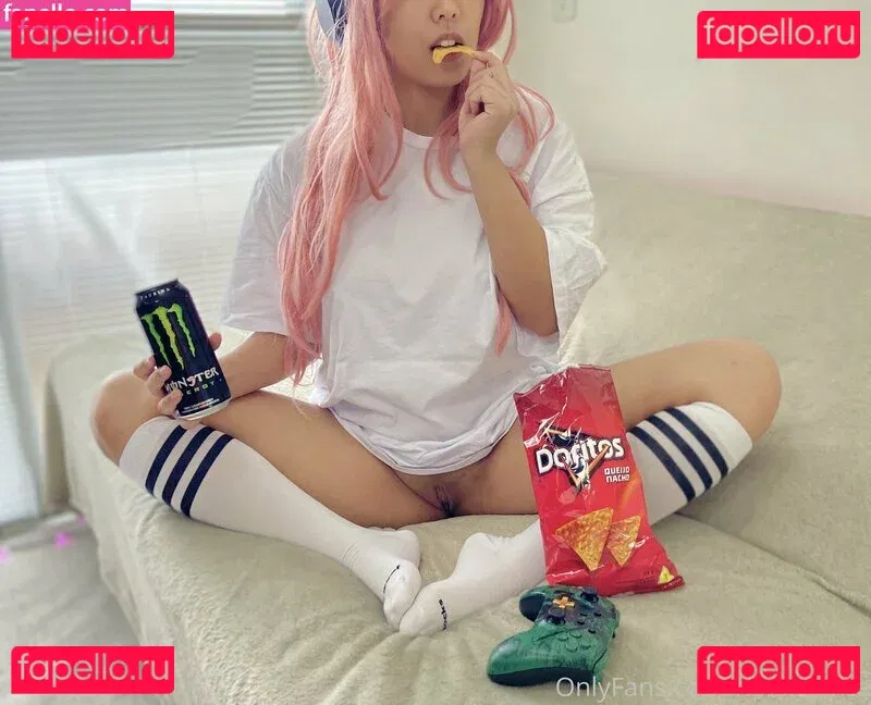 Hatsu Suzume Onlyfans Photo Gallery 