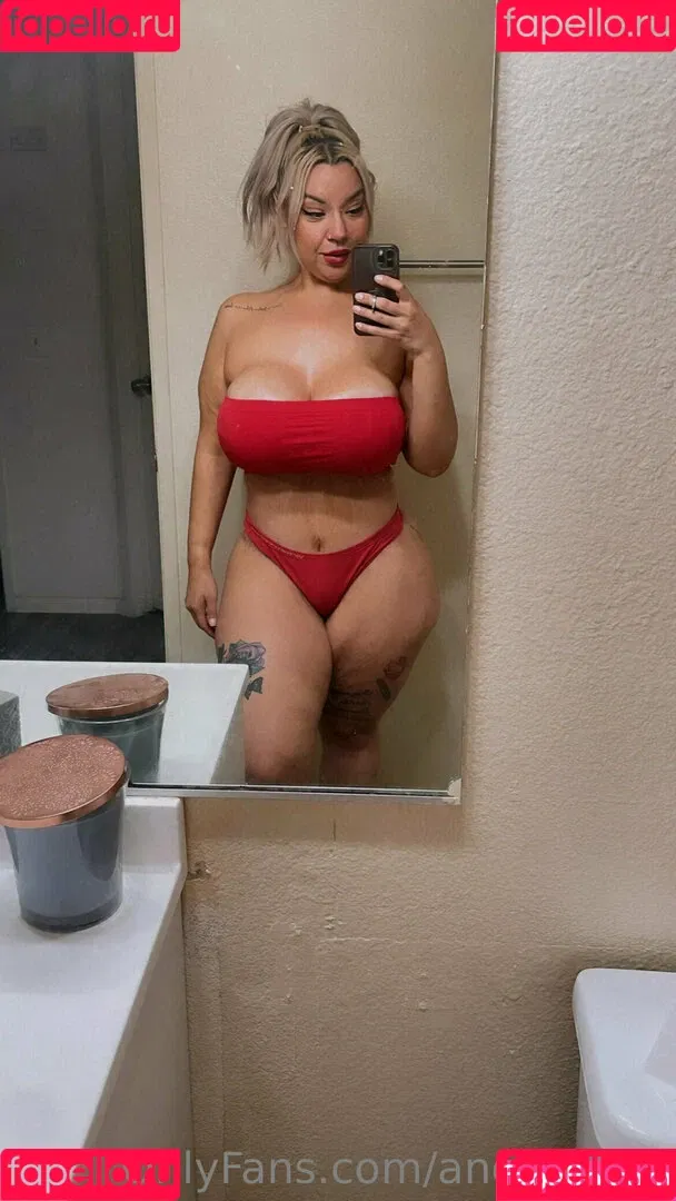 BimboInTraining_ Onlyfans Photo Gallery 