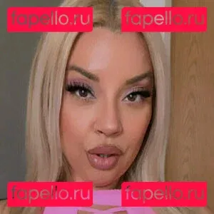 BimboInTraining_ Onlyfans Photo Gallery 