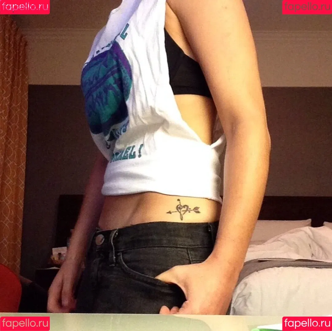 Bex Taylor-Klaus Onlyfans Photo Gallery 