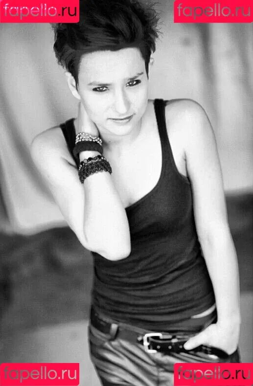 Bex Taylor-Klaus Onlyfans Photo Gallery 