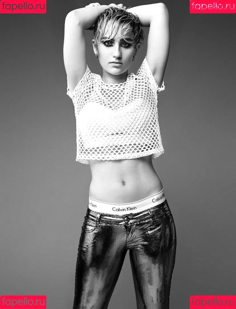 Bex Taylor-Klaus Onlyfans Photo Gallery 