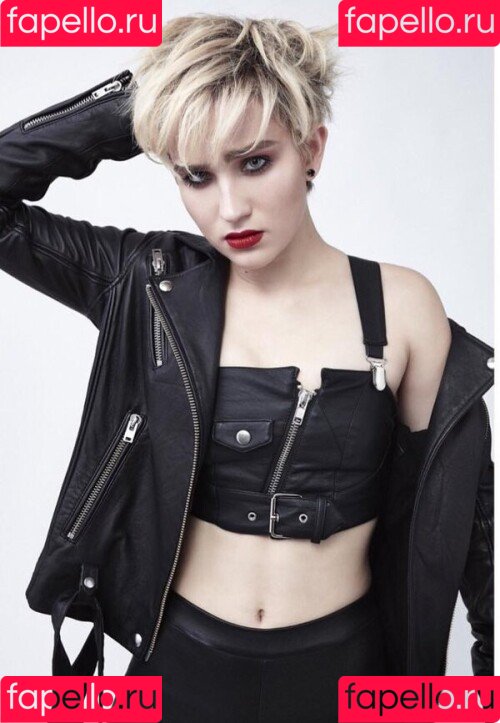 Bex Taylor-Klaus Nude Onlyfans Photo 44