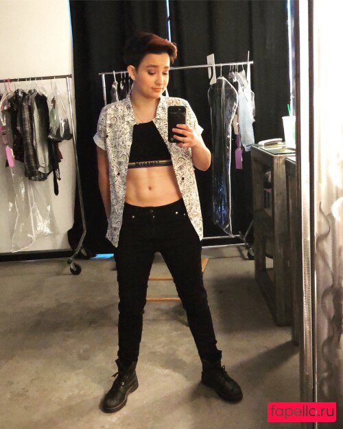 Bex Taylor-Klaus Nude Onlyfans Photo 35