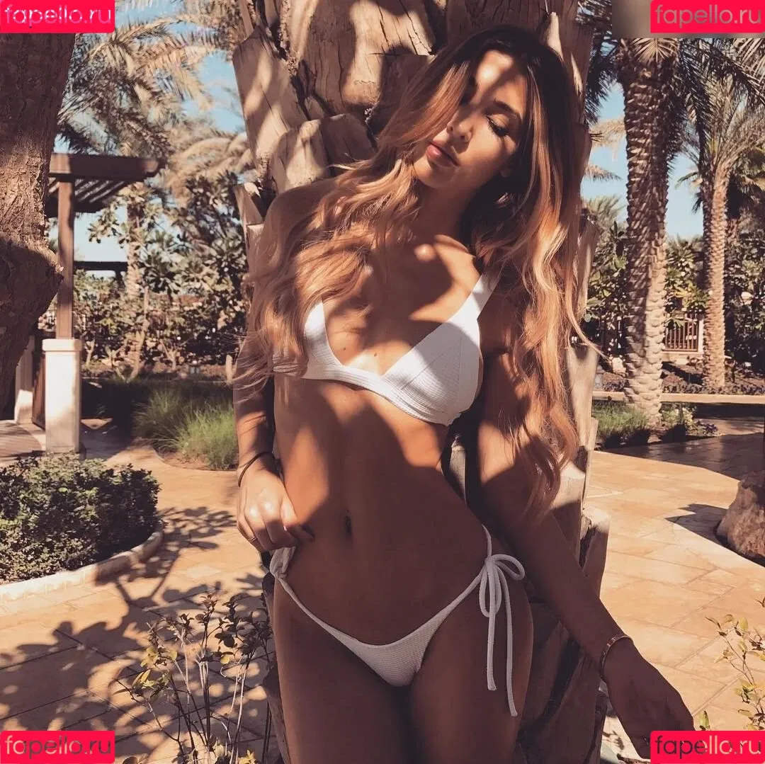 Ann-Kathrin Götze Onlyfans Photo Gallery 
