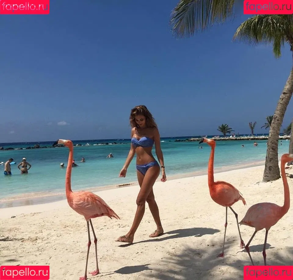 Ann-Kathrin Götze Onlyfans Photo Gallery 
