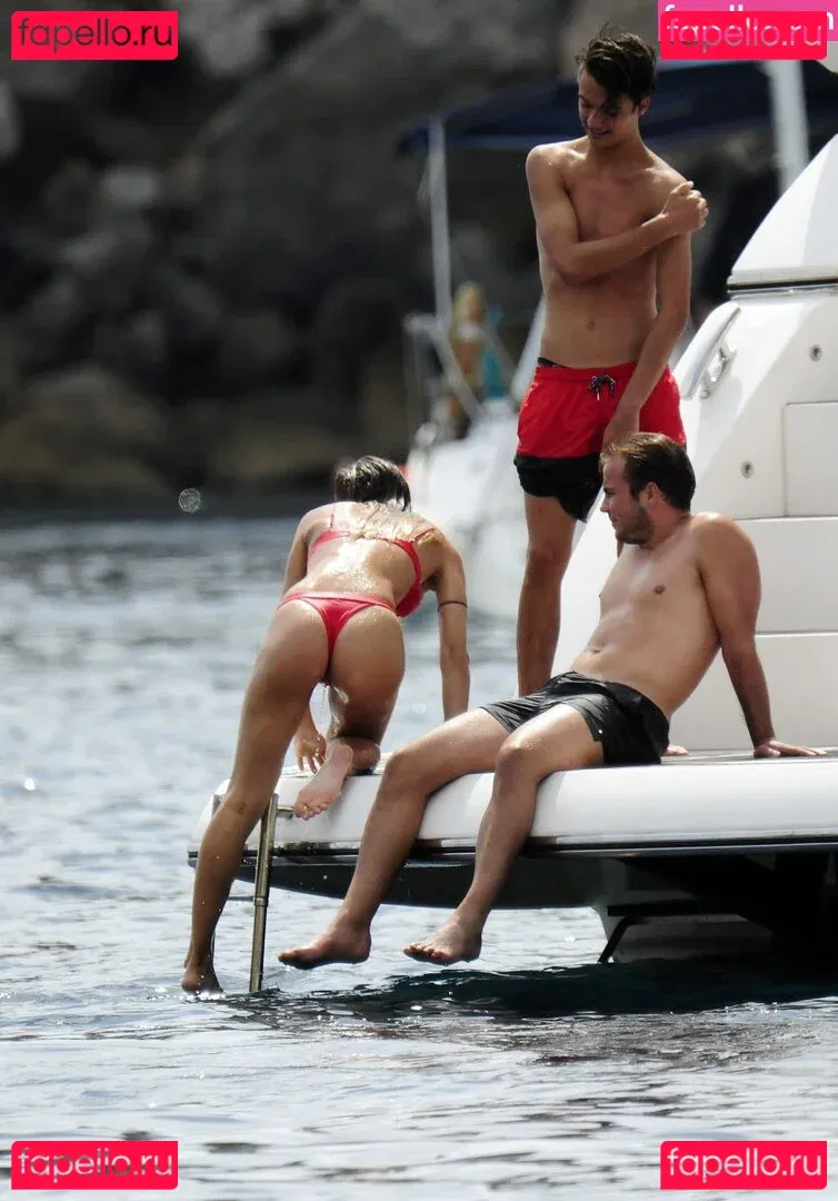 Ann-Kathrin Götze Onlyfans Photo Gallery 