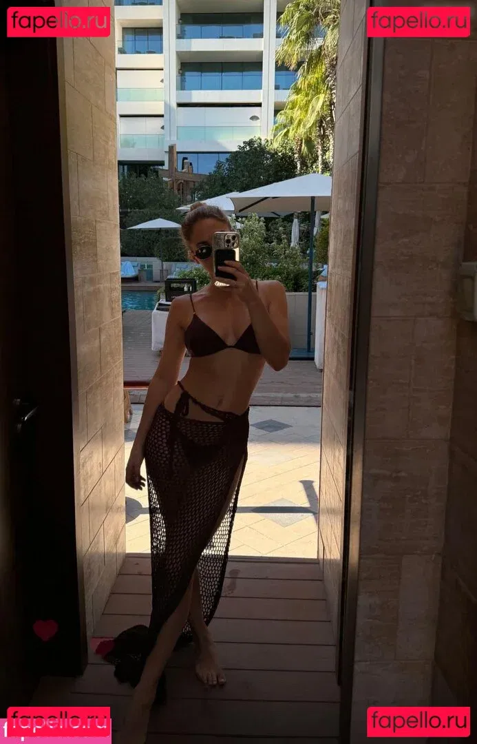 Ann-Kathrin Götze Onlyfans Photo Gallery 