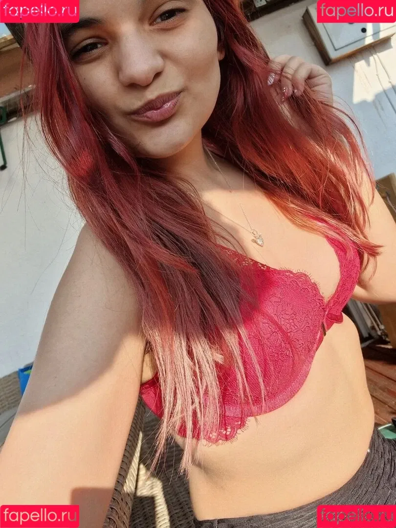 FireFarmFranzi Onlyfans Photo Gallery 