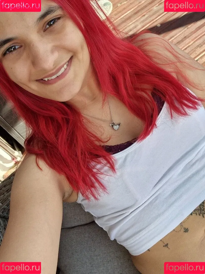 FireFarmFranzi Onlyfans Photo Gallery 