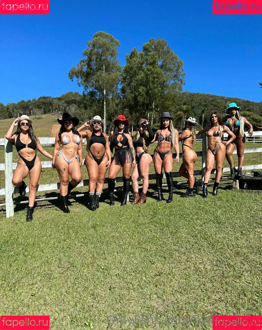 ayllagatina Onlyfans Photo Gallery 