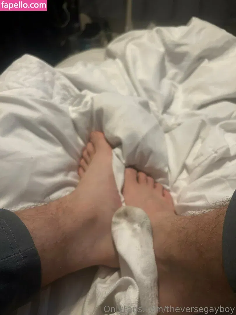 theversegayboy Onlyfans Photo Gallery 