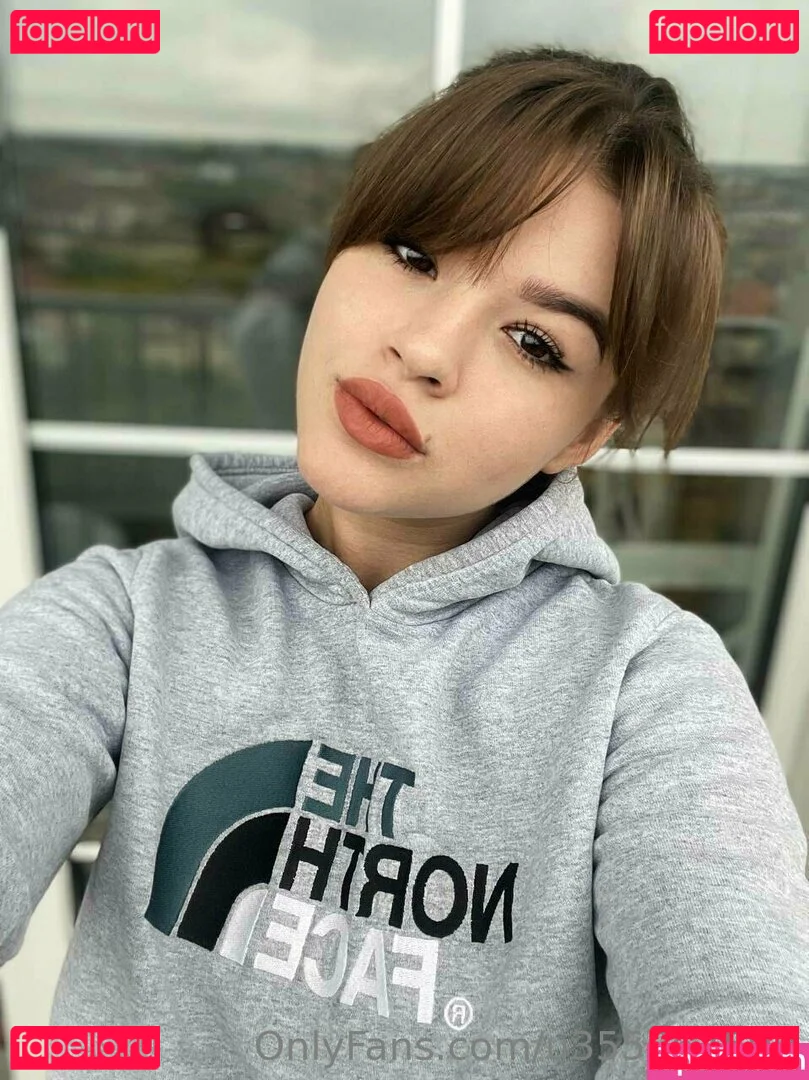 miiraamii Onlyfans Photo Gallery 