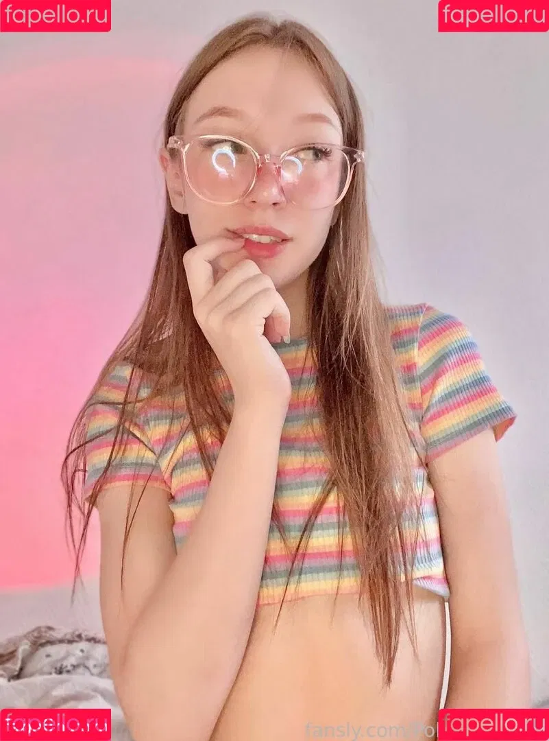 PolyKittenMyr Onlyfans Photo Gallery 