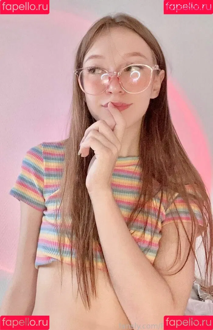 PolyKittenMyr Onlyfans Photo Gallery 