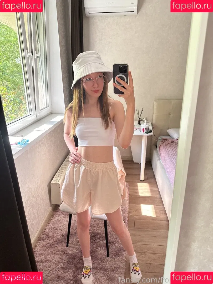 PolyKittenMyr Onlyfans Photo Gallery 