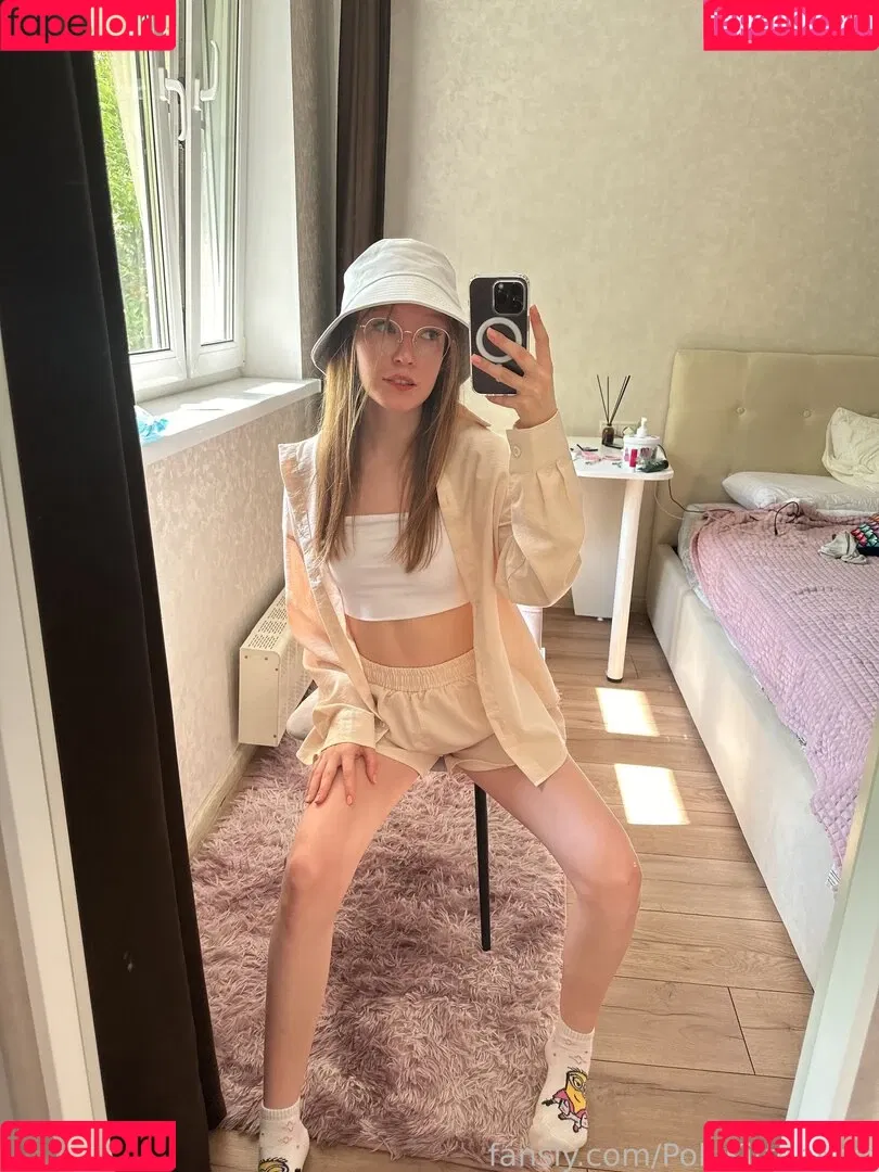 PolyKittenMyr Onlyfans Photo Gallery 