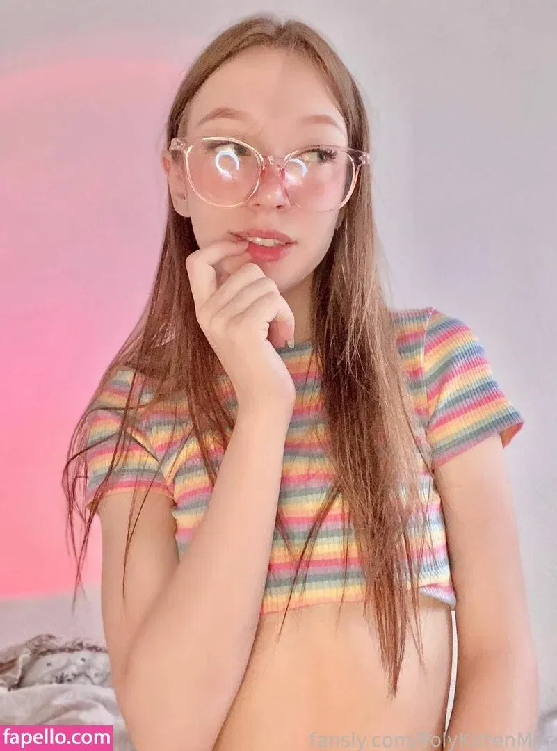 PolyKittenMyr Onlyfans Photo Gallery 