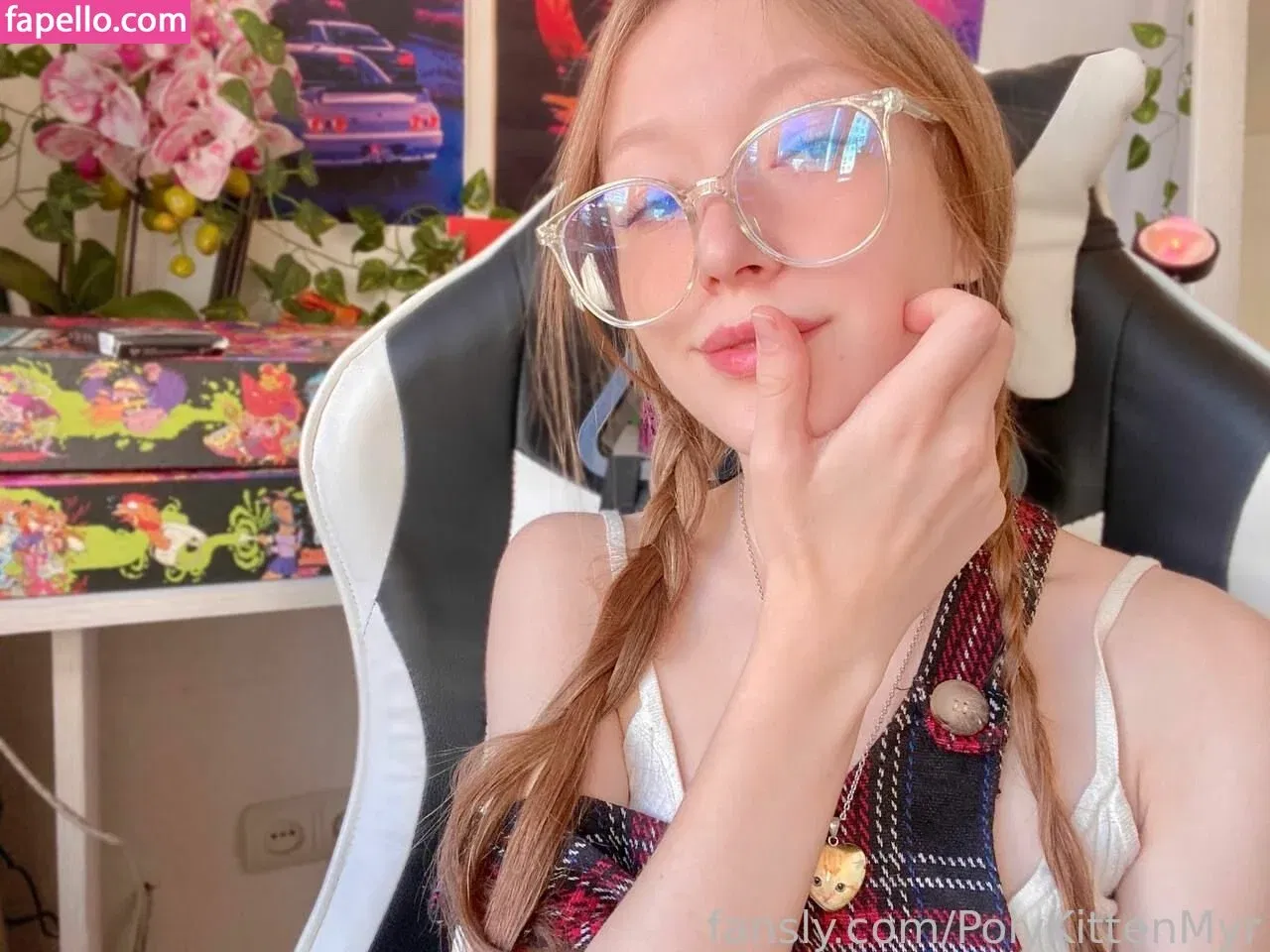 PolyKittenMyr Onlyfans Photo Gallery 