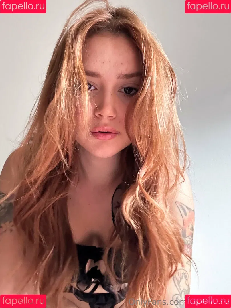 Kely fox Onlyfans Photo Gallery 