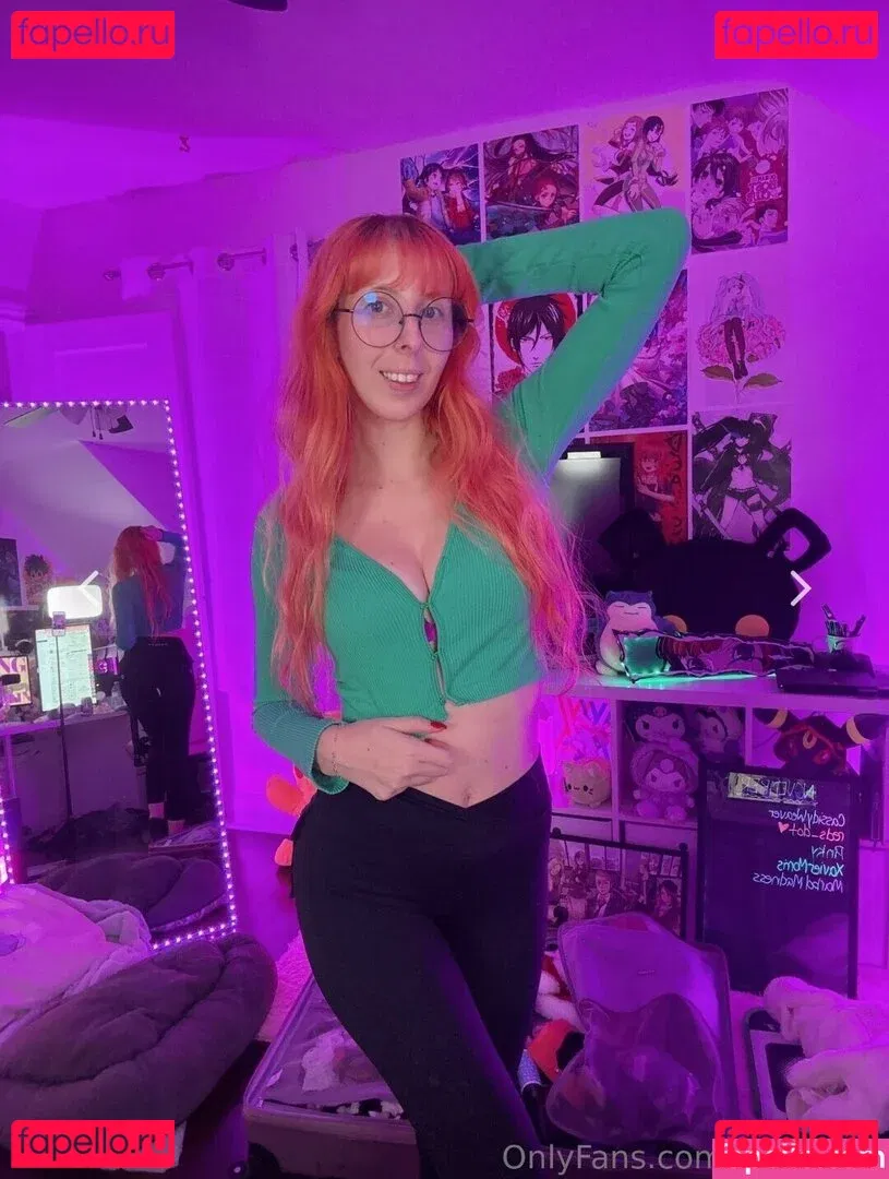 loosh.cos Onlyfans Photo Gallery 