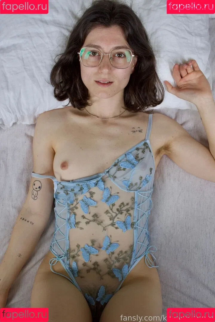 kinkymiahere Onlyfans Photo Gallery 