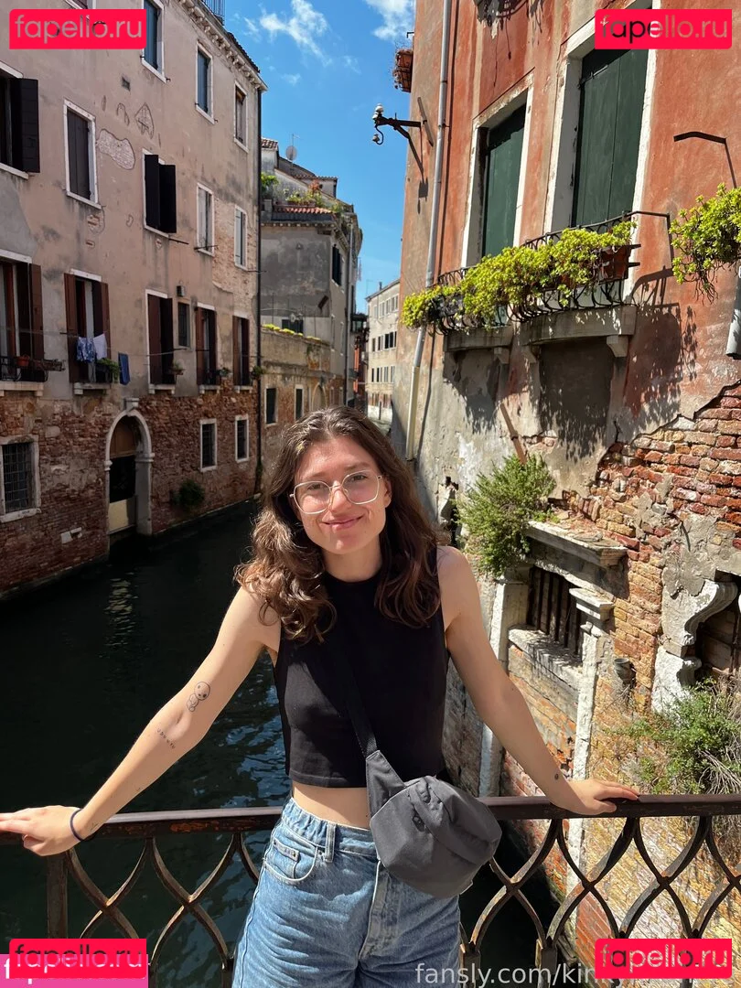 kinkymiahere Onlyfans Photo Gallery 