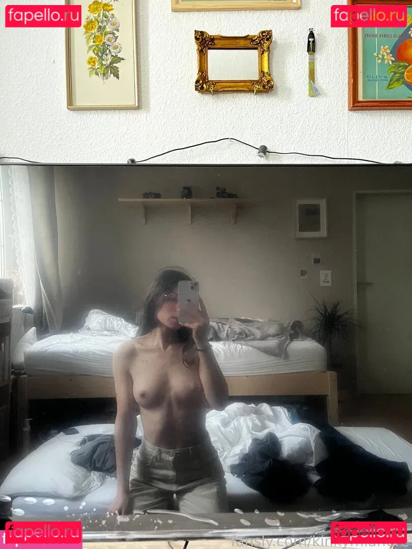 kinkymiahere Onlyfans Photo Gallery 