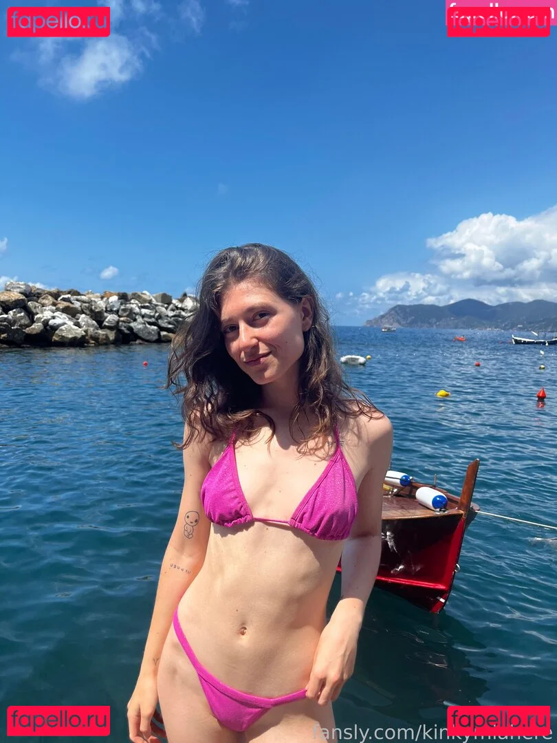 kinkymiahere Onlyfans Photo Gallery 