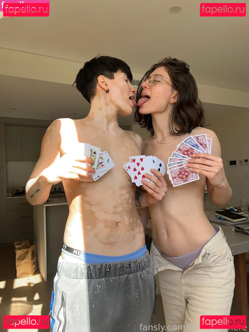 kinkymiahere Onlyfans Photo Gallery 