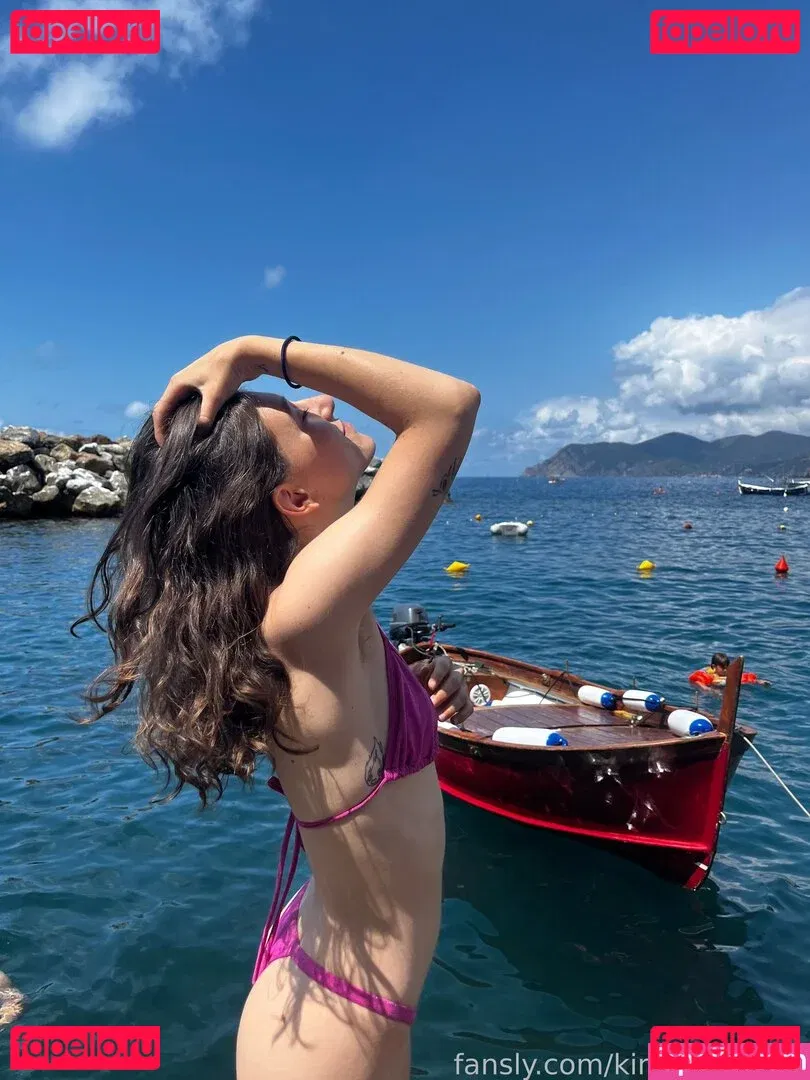 kinkymiahere Onlyfans Photo Gallery 