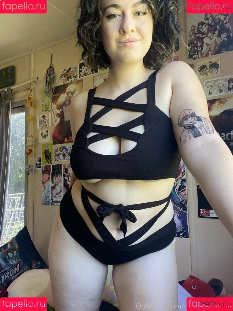 minniealiencos Onlyfans Photo Gallery 