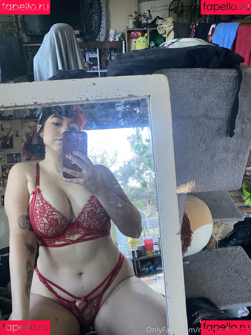 minniealiencos Onlyfans Photo Gallery 