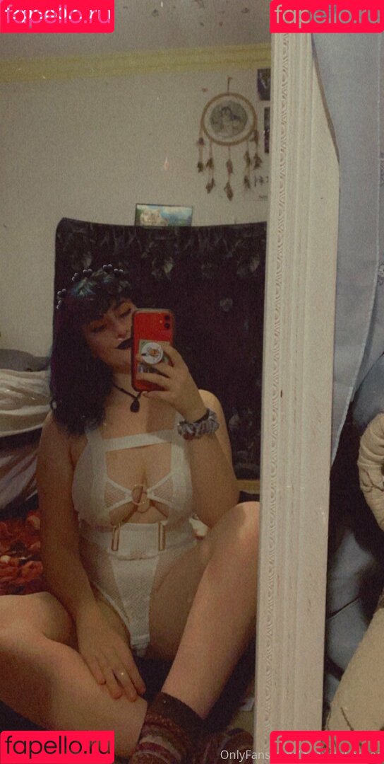 minniealiencos Onlyfans Photo Gallery 