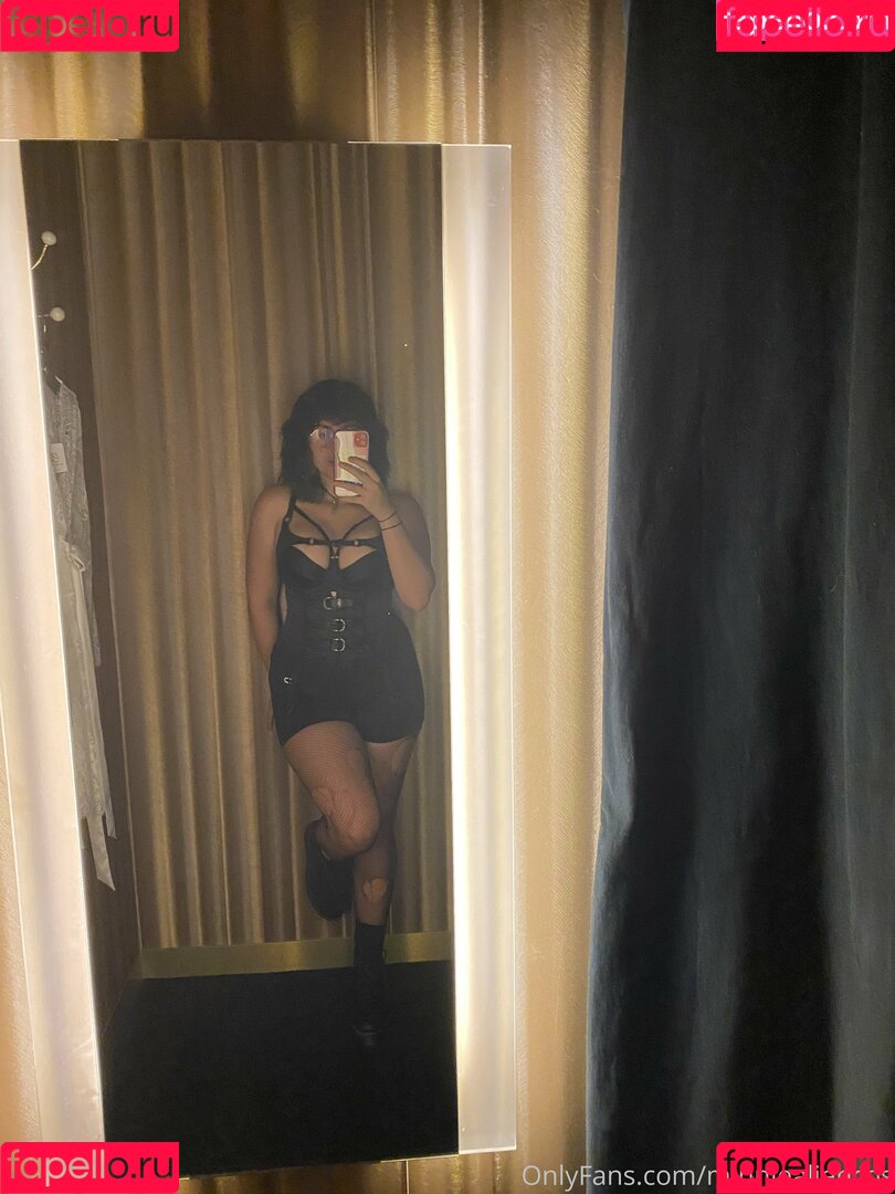 minniealiencos Onlyfans Photo Gallery 