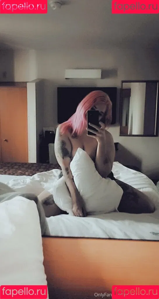strwbrry_cream Onlyfans Photo Gallery 