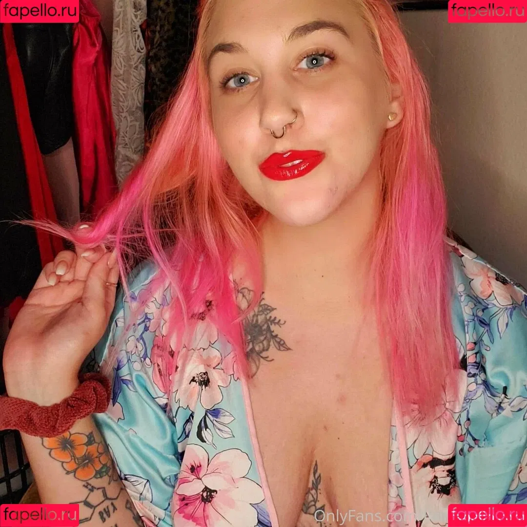 strwbrry_cream Onlyfans Photo Gallery 