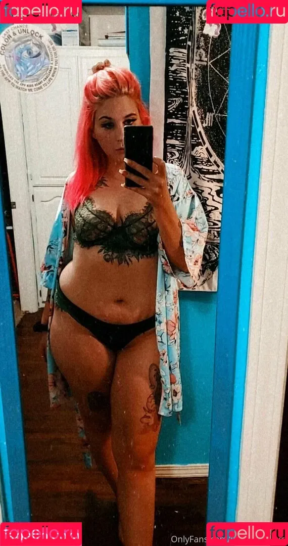 strwbrry_cream Onlyfans Photo Gallery 