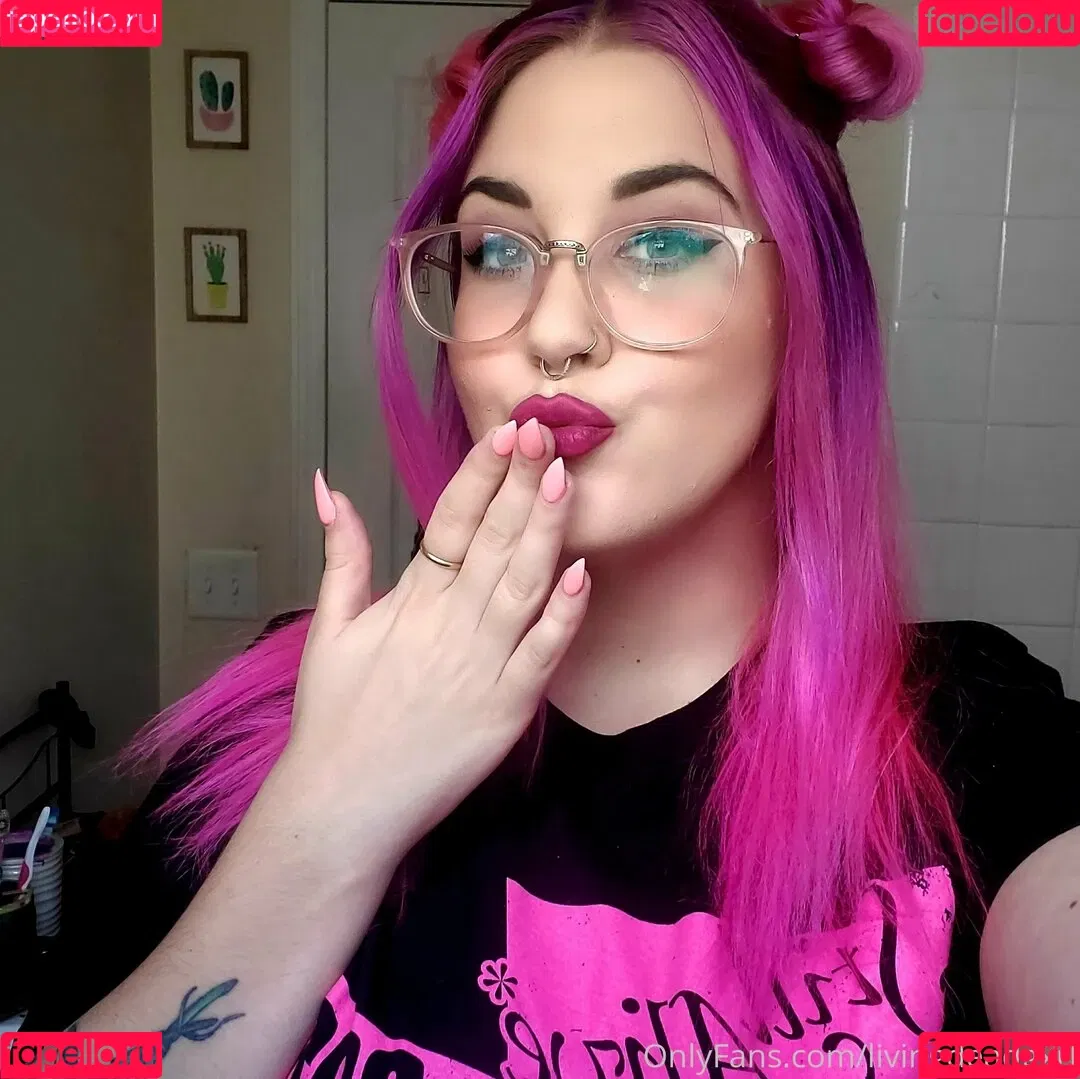 strwbrry_cream Onlyfans Photo Gallery 
