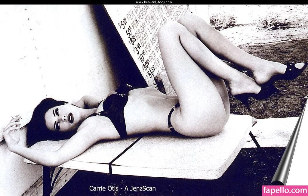 Carré Otis Onlyfans Photo Gallery 