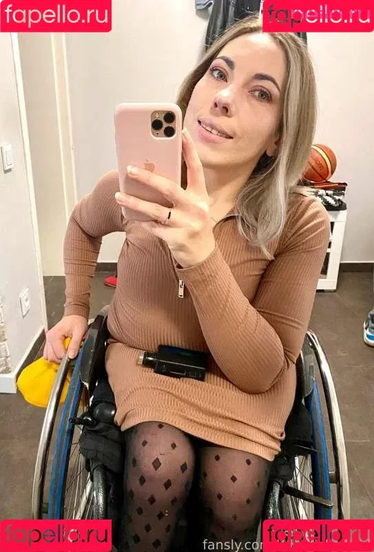 Wheelchairgirl Onlyfans Photo Gallery 