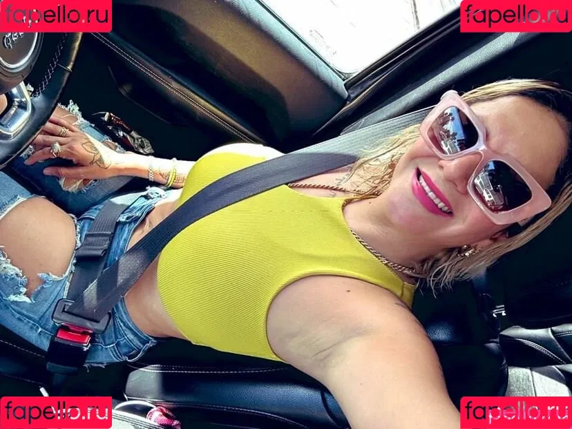 la_gr0sera Onlyfans Photo Gallery 