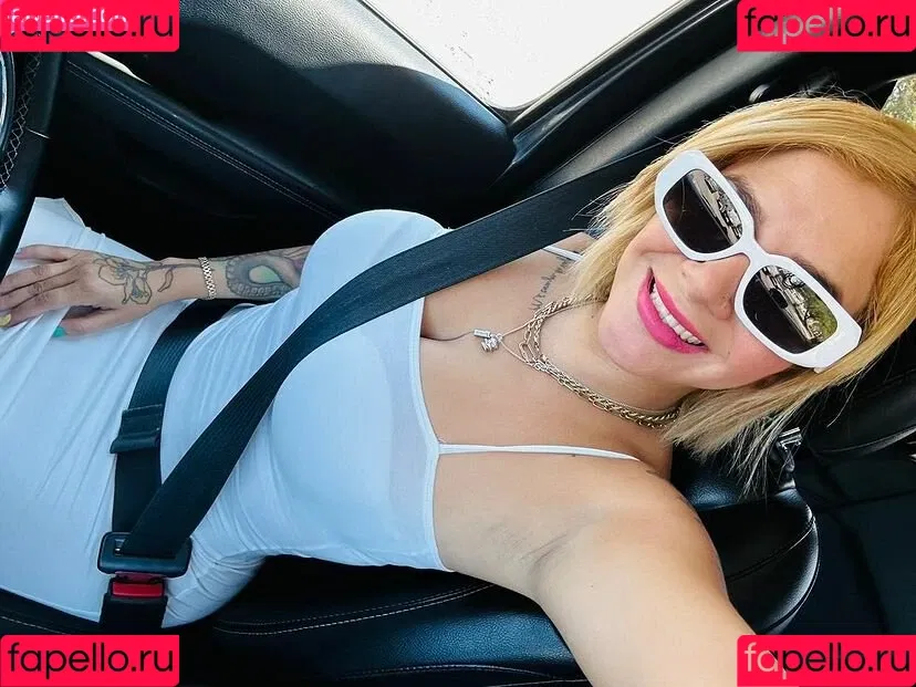 la_gr0sera Onlyfans Photo Gallery 