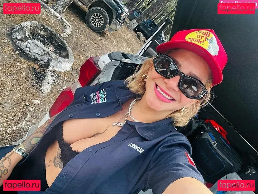 la_gr0sera Onlyfans Photo Gallery 