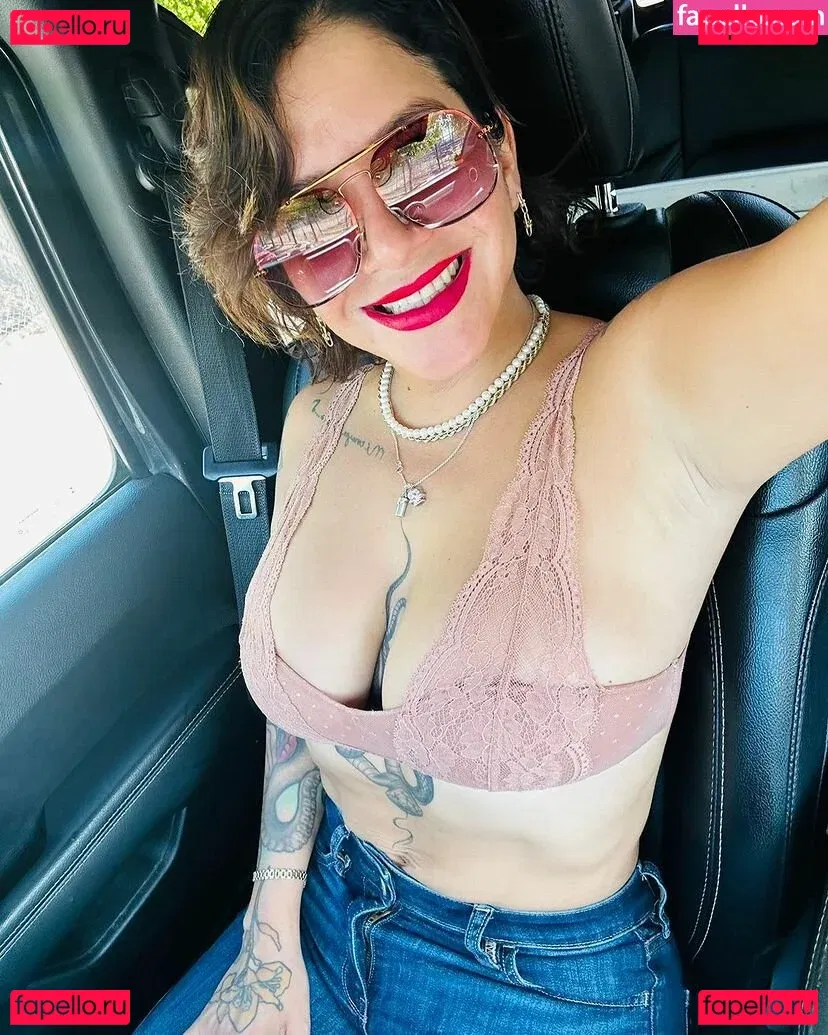 la_gr0sera Onlyfans Photo Gallery 