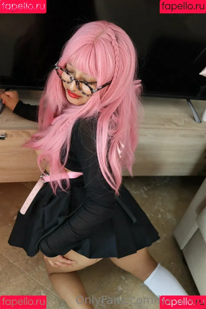 haru.vip Onlyfans Photo Gallery 