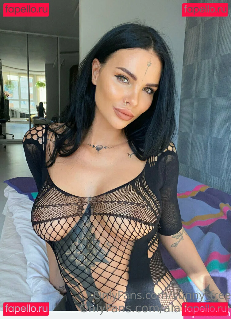 alayaflame Onlyfans Photo Gallery 