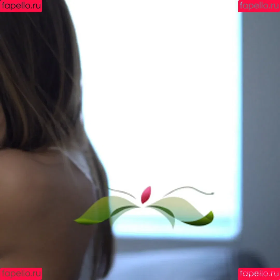 Charity Crawford Onlyfans Photo Gallery 