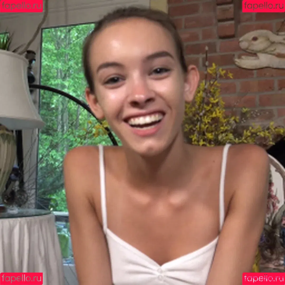 Charity Crawford Onlyfans Photo Gallery 